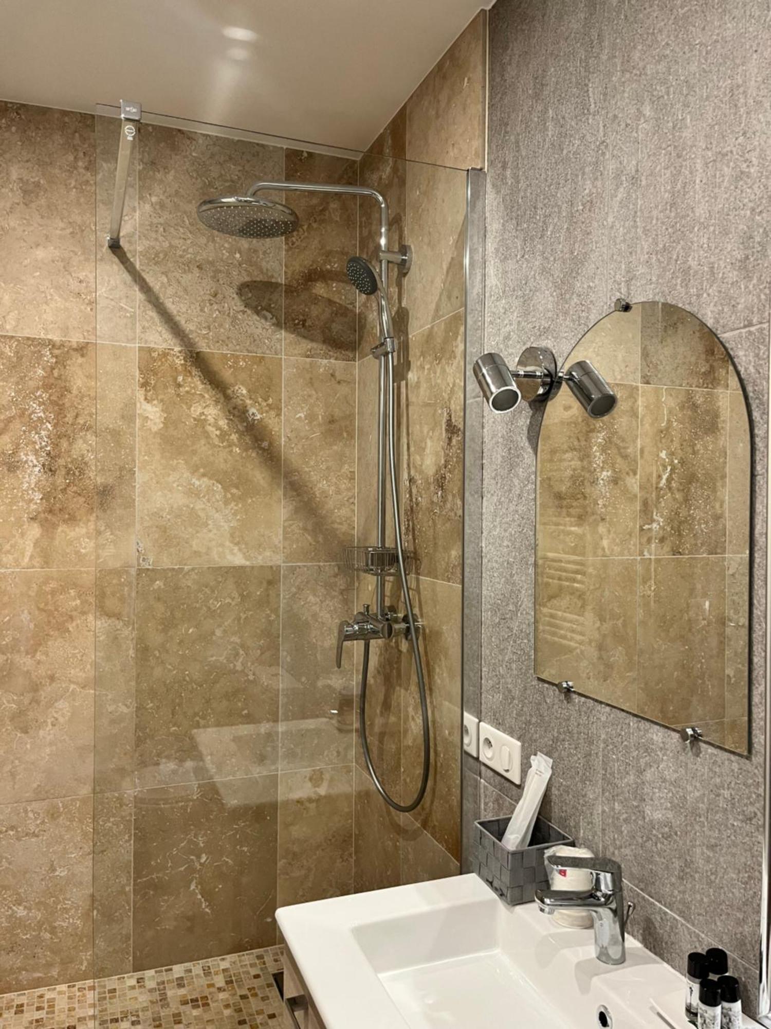 Irin Hotel Antibes Ngoại thất bức ảnh